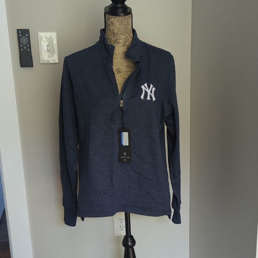 Antigua Women's Classic Navy Top